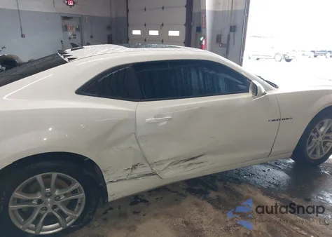 2014 Chevrolet Camaro 1Lt z USA, uszkodzony, nr VIN 2G1FB1E39E9126828